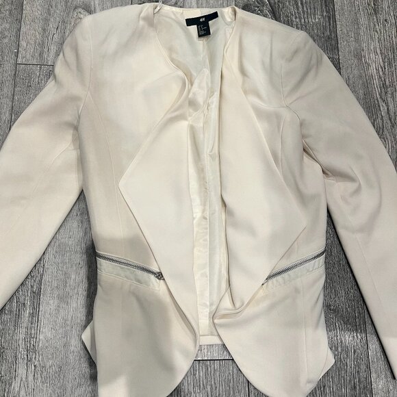 H&M Womens Size 8 Cream Colored Blazer - Picture 1 of 4